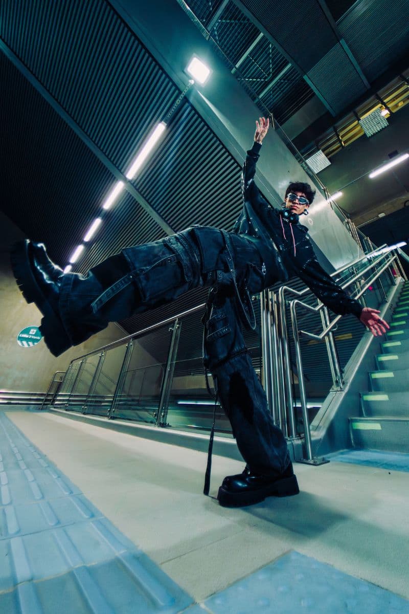 Takeshi — Free Step
